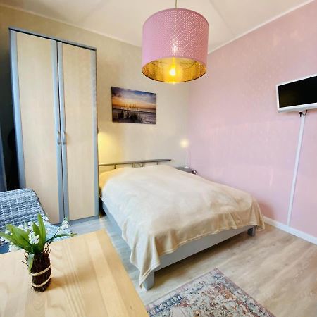 Spatzennest Am Alten Strom Rostock Ngoại thất bức ảnh